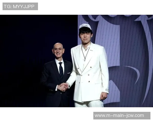 沈煜:第16顺位被选中对杨瀚森既是机遇也是挑战 沈煜:第16顺位被选中对杨瀚森既是机遇也是挑战